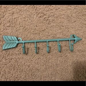 Francesca's Collections Teal Arrow Wall Hooks
